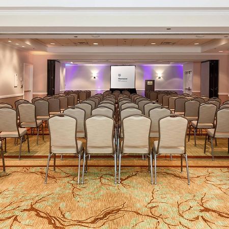 Sheraton Suites Market Center Dallas Bagian luar foto